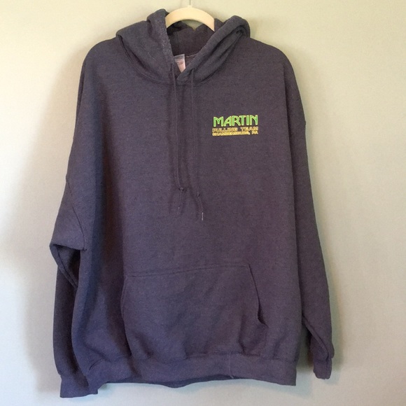 JOHN DEERE GREEN TRACTOR EMBROIDERED Kid unisex Gildan hoodie hooded sweatshirt